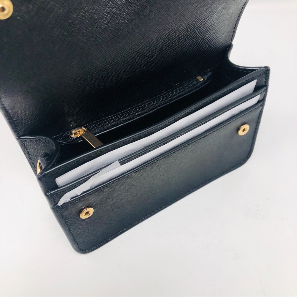 ❌SOLD❌TORY BURCH EMERSON MINI CONVERTIBLE BELT BAG - Picture 5 of 8